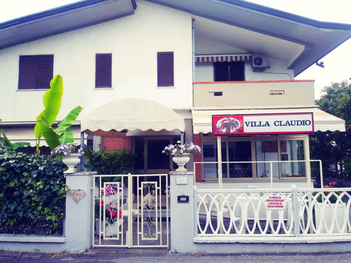 Hotel Villa Claudio Marina di Massa Luaran gambar