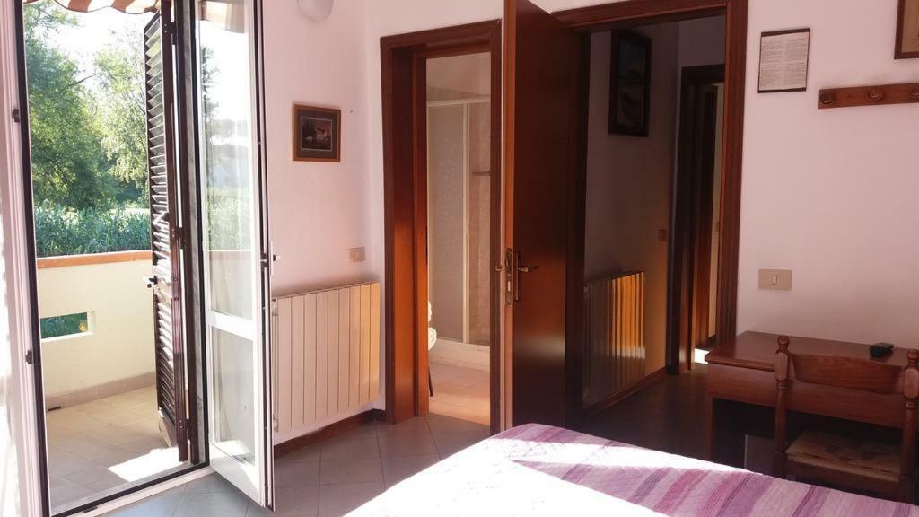 Hotel Villa Claudio Marina di Massa Luaran gambar